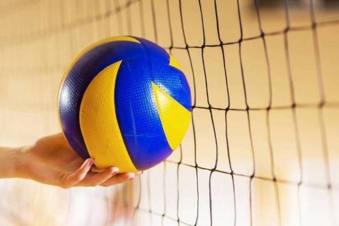 Областные соревнования по волейболу собрали восемнадцать команд в Мостах