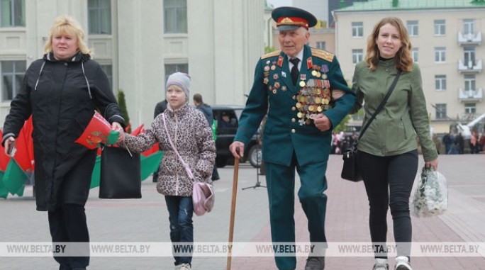 В Беларуси празднуют День Победы