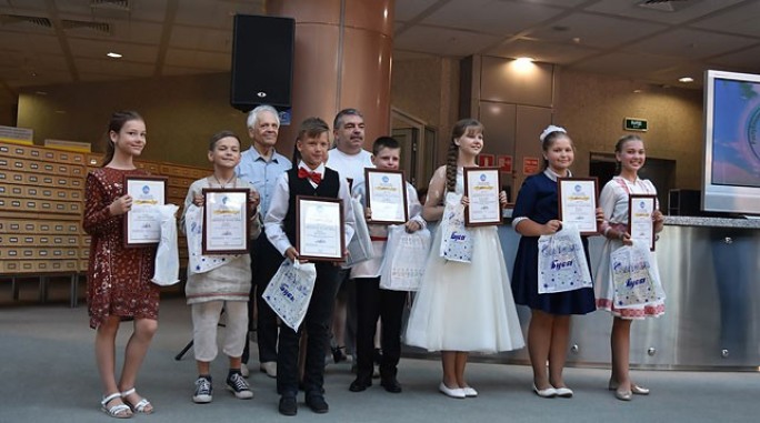 Участниками конкурса чтецов 'Жывая класіка' стали более 13 тыс. юных белорусов