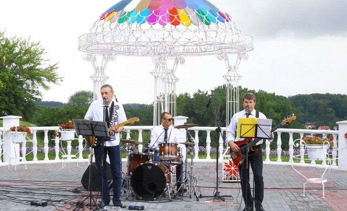 Праздничные концерты прошли в центре Гродно в день освобождения города