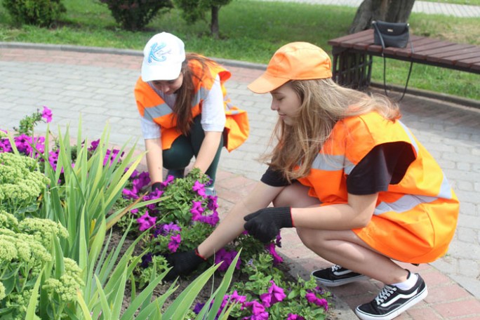 На Мостовщине работа в студотрядах для молодёжи в радость