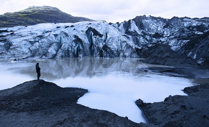 Фьорды Норвегии и вулканы Исландии привезли в Гродно