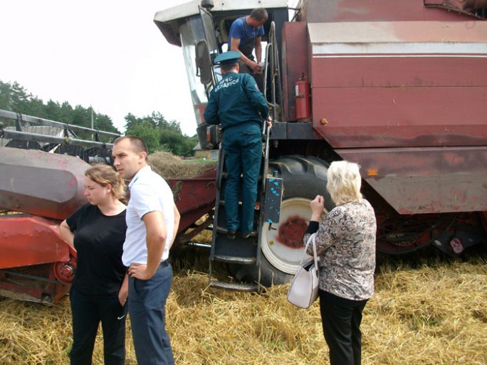 Мониторинг безопасности труда во время проведения уборки урожая зерновых