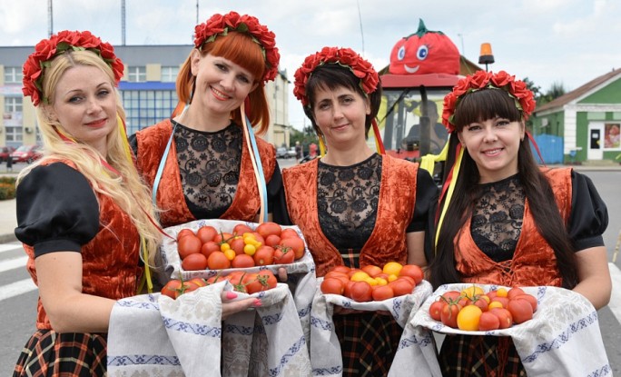 Фирменный праздник 'Ивьевский помидор' подарит яркие краски августовскому дню