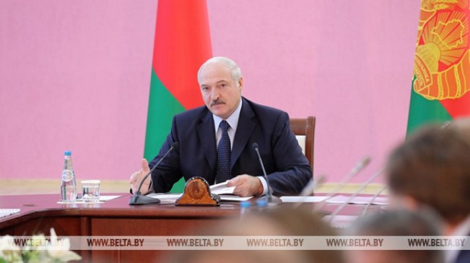 Александр Лукашенко заявляет о недопустимости огульного подхода в вопросах оказания господдержки