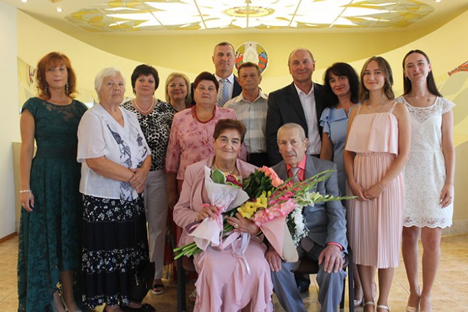 Семья Шалойко отпраздновала золотой юбилей совместной жизни