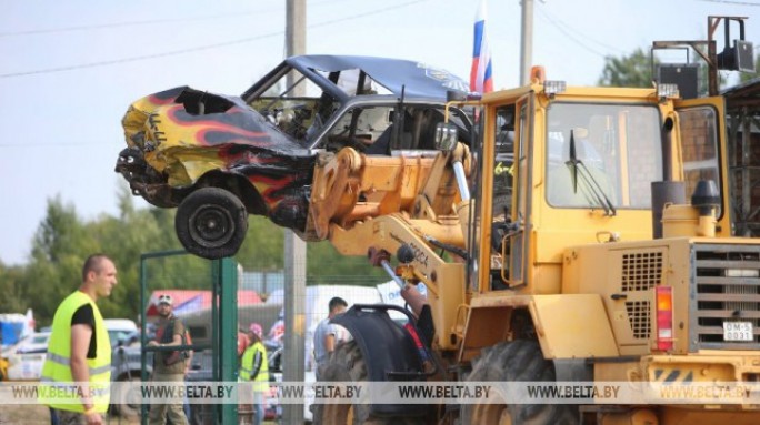 На 'Линии Сталина' пройдут автобои на выживание