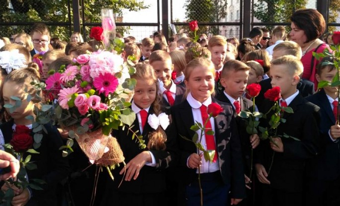 Торжественные линейки пройдут сегодня в школах Беларуси