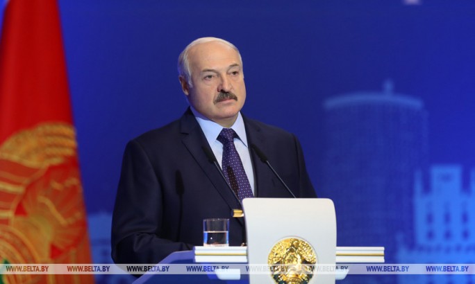 Лукашенко: угрозы безопасности доминируют в списке современных вызовов человечеству
