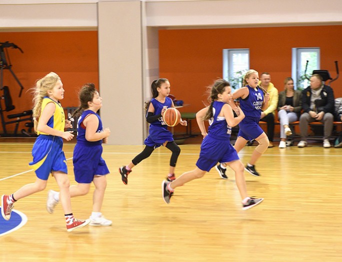 Юные мостовчанки из Мостовской СДЮШОР приняли участие в Первенстве Гродненской области по мини-баскетболу