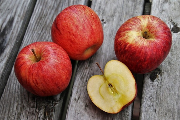 Когда употребление яблок опасно для здоровья