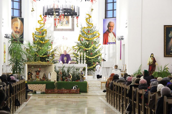 25 декабря католики отмечают праздник Рождества Христова