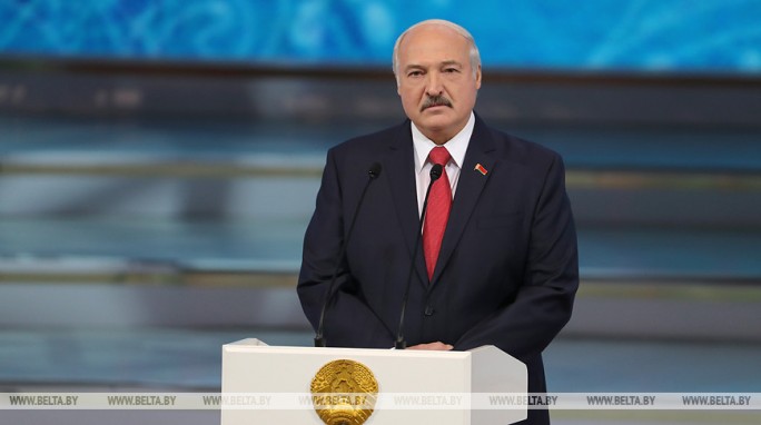 О гордости за народ, суверенитете и нефти - Александр Лукашенко выступил на злобу дня на церемонии вручения премий