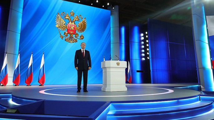 Владимир Путин официально принял отставку правительства