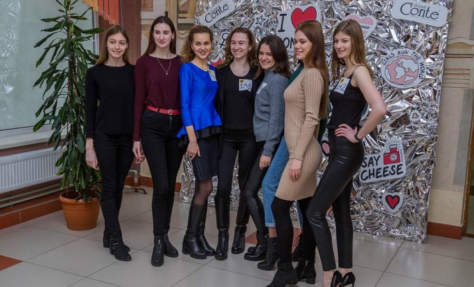 Красота, креативность и интеллект. Как в Гродно прошел областной кастинг конкурса «Мисс Беларусь-2020»