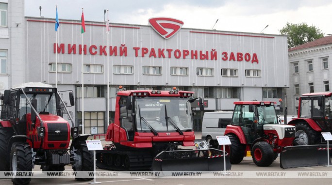 Александр Лукашенко посетит сегодня Минский тракторный завод