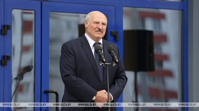 Александр Лукашенко: сейчас очень опасный момент, нельзя потерять то, что мы создали