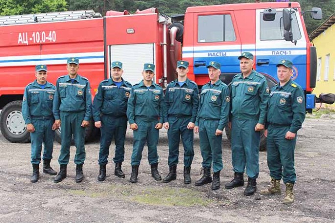 Когда профессия – героическая: сегодня сотрудники Мостовского РОЧС отмечают День пожарной службы