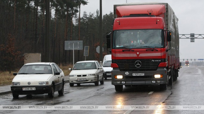 Президенты Беларуси и России поручат подготовить возобновление транспортного сообщения