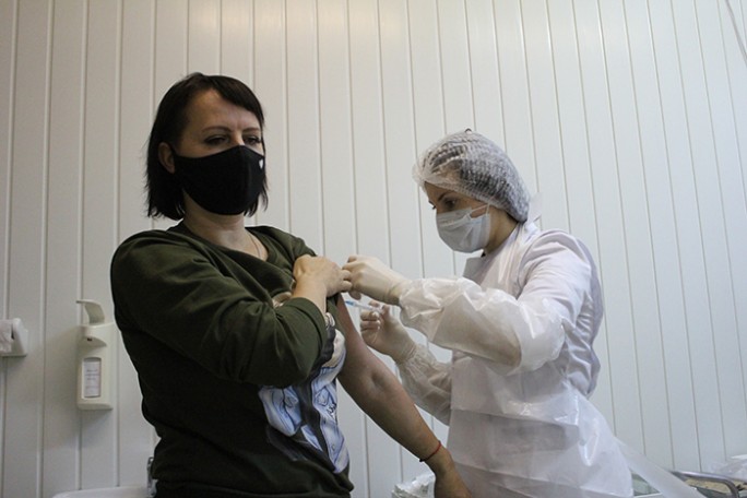 Работники ОАО «Мостовдрев» прививаются от гриппа