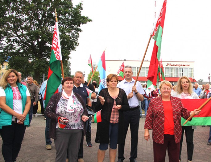 Что думают о государственных символах Республики Беларусь жители Куриловичского сельсовета