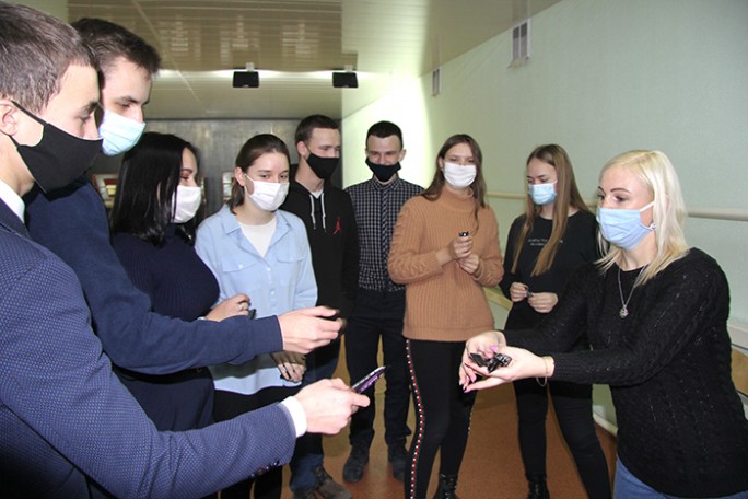 Кто лучше знает законы Беларуси? Ученики правовых классов городских школ соревновались в знаниях