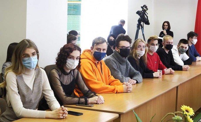 Важен голос молодежи. Участники Всебелорусского народного собрания от БРСМ встретились со студентами гродненских вузов