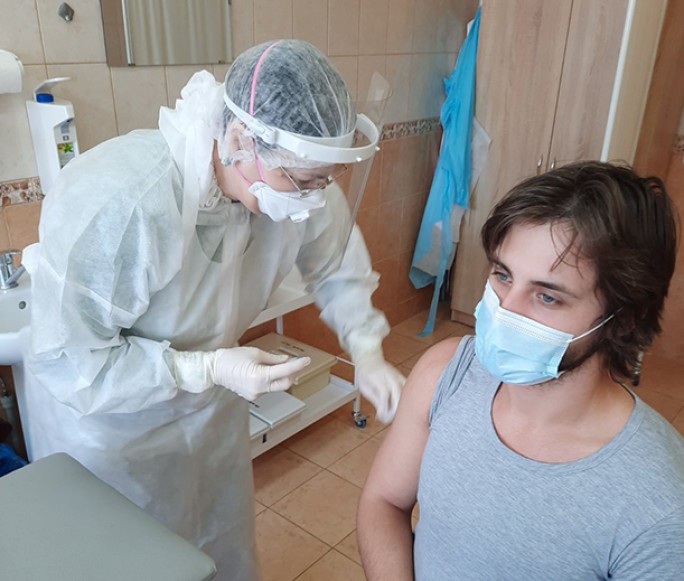 28 января в Мостовском районе дан старт вакцинации против коронавирусной инфекции