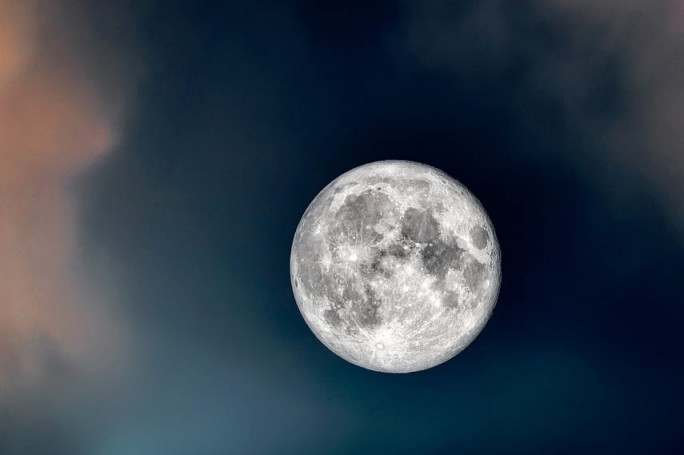 Россия начала подготовку к высадке человека на Луну