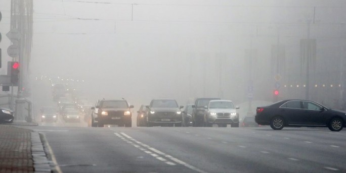 МЧС предупреждает о распространении тумана на большей части страны