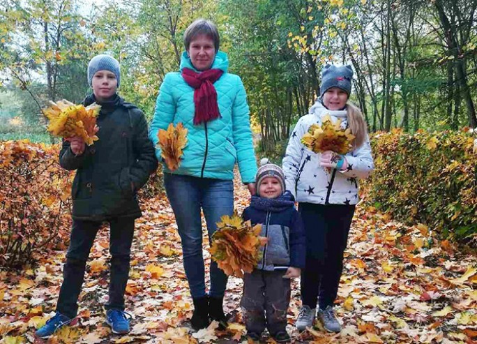 Мама поможет, утешит, подскажет. Мостовчанка Наталия Баклага – о семейном счастье, детях и Дне матери