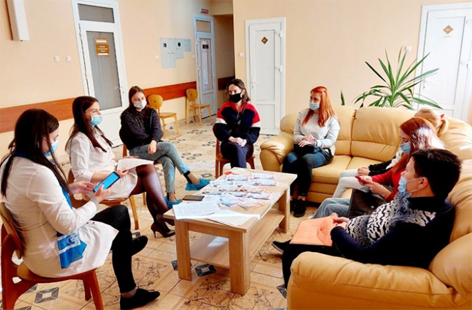 В женской консультации Мостовской ЦРБ состоялась диалоговая площадка для будущих мам