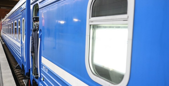 БЖД в ноябре снизит стоимость проезда в поездах в сообщении с Россией