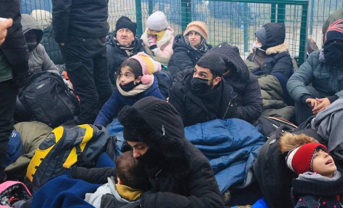 ГПК: более двух тысяч беженцев продолжают находиться в пункте пропуска 'Брузги'