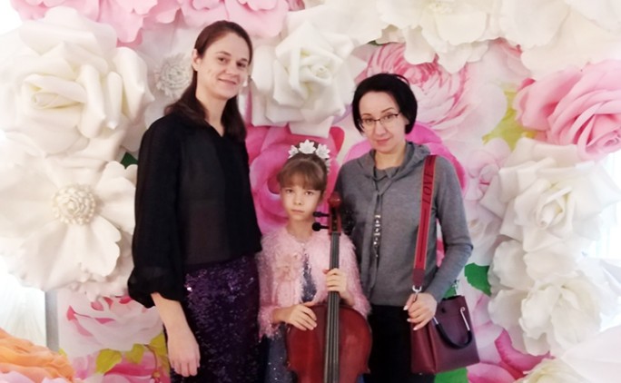 Юная мостовчанка Анна Карпова стала победителем международных музыкальных конкурсов