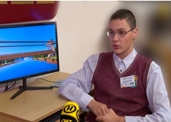 Андрей Солтан из Гудевич разработал модель Дворца Независимости в компьютерной игре Minecraft