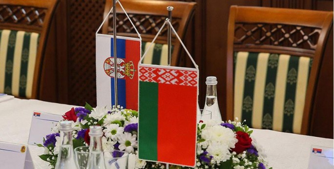 Александр Лукашенко встретился с почетным консулом Беларуси в Сербии Драгомиром Каричем