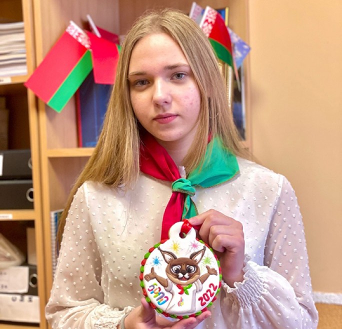 С пионерским Огоньком! Пряничный рысёнок Александры Садовничей – победитель районного этапа конкурса игрушек