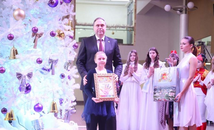 В новый год – с победами. В регионе наградили победителей областного конкурса «Бизнес глазами детей»