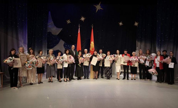 В Гродно вручили премии имени Дубко деятелям культуры и искусства