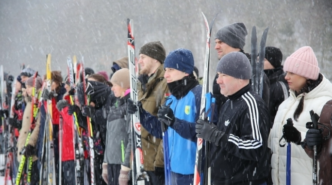 Даешь лыжню! Команда Новогрудского РОВД стала победителем областного чемпионата по лыжным гонкам в своей подгруппе