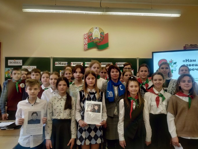В 6-х классах гимназии №1 г. Мосты прошёл урок Памяти, посвящённый 77-й годовщине Победы в Великой Отечественной войне