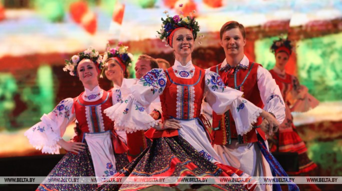 ДОСЬЕ: Васильковый фестиваль. XXXI 'Славянский базар в Витебске'