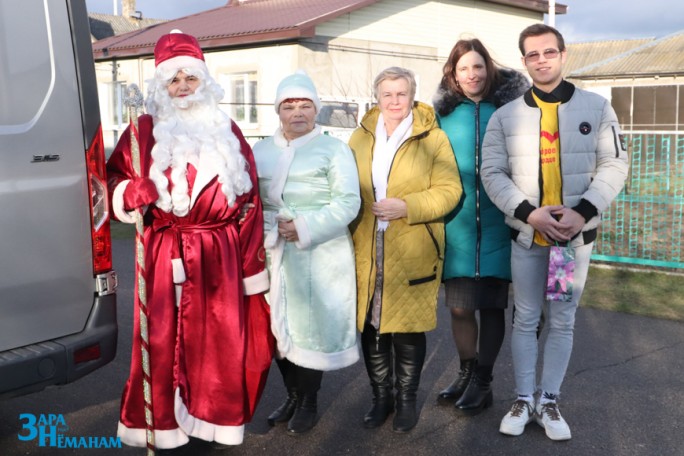 Новая традиция: на Мостовщине стартовала благотворительная акция для пожилых людей «От всей души»