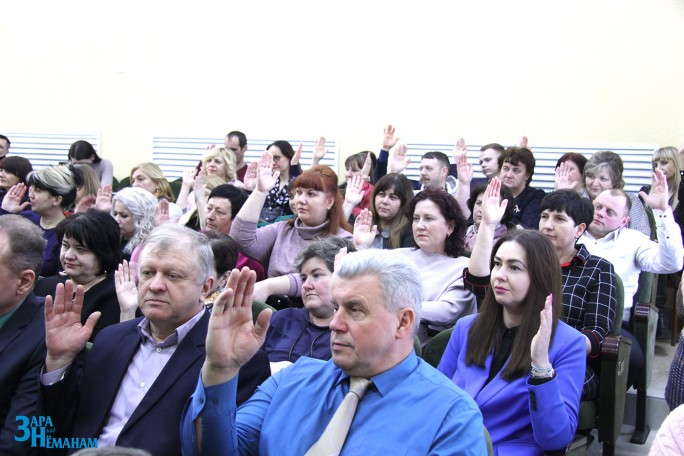 В Мостах состоялось учредительное собрание по созданию партии с рабочим названием «Белорусская политическая партия «Белая Русь»