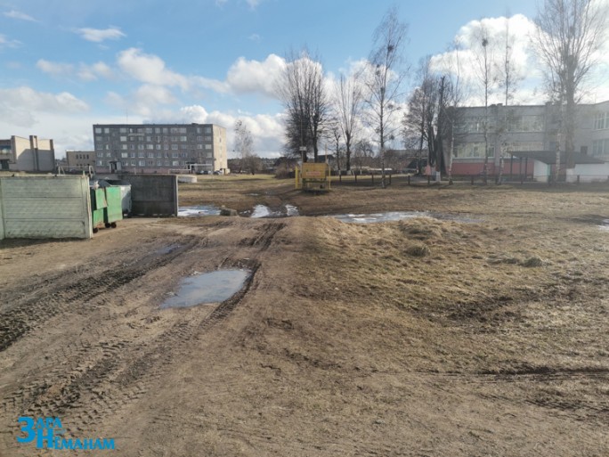 Как мостовским детям приходится добираться до детского сада