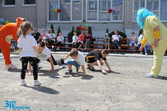 Праздник детства в СПЦ Мостовского района