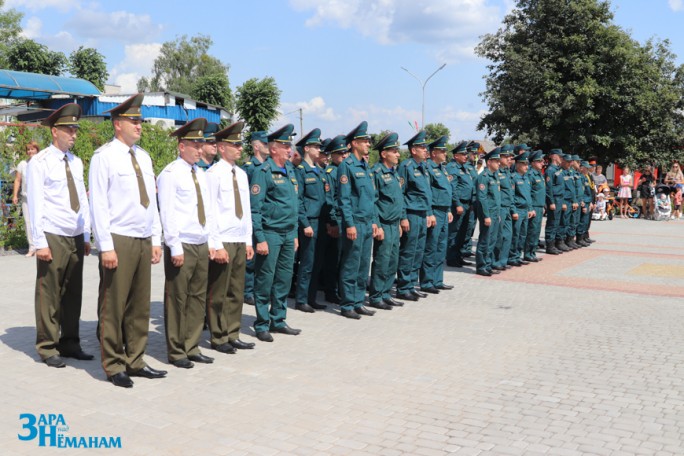 170 лет на страже безопасности. Мостовский районный отдел МЧС ярко отметил профессиональный праздник