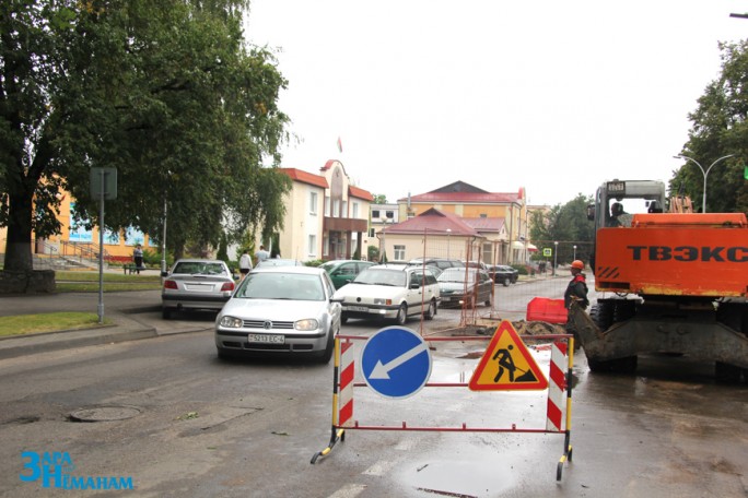 Мостовские водители должны сами беспокоиться о сохранности своих автомобилей