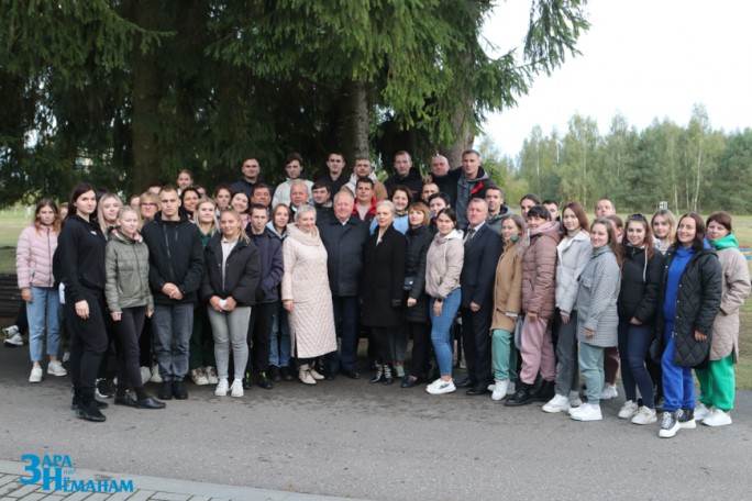 На Мостовщине состоялся открытый диалог в рамках Первого профсоюзного молодёжного форума